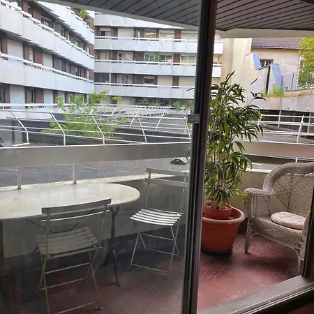 Lägenhet Comfortable 30 M Studio With Balcony Paris