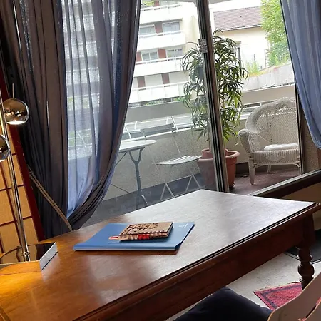 Comfortable 30 M Studio With Balcony Apartamento